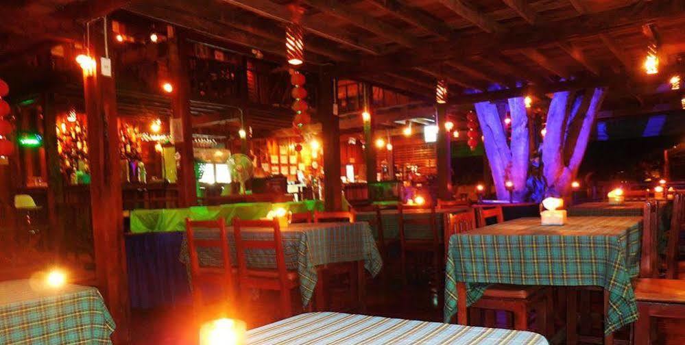Zanom Sunrise Beach Resort Koh Lipe Exterior foto