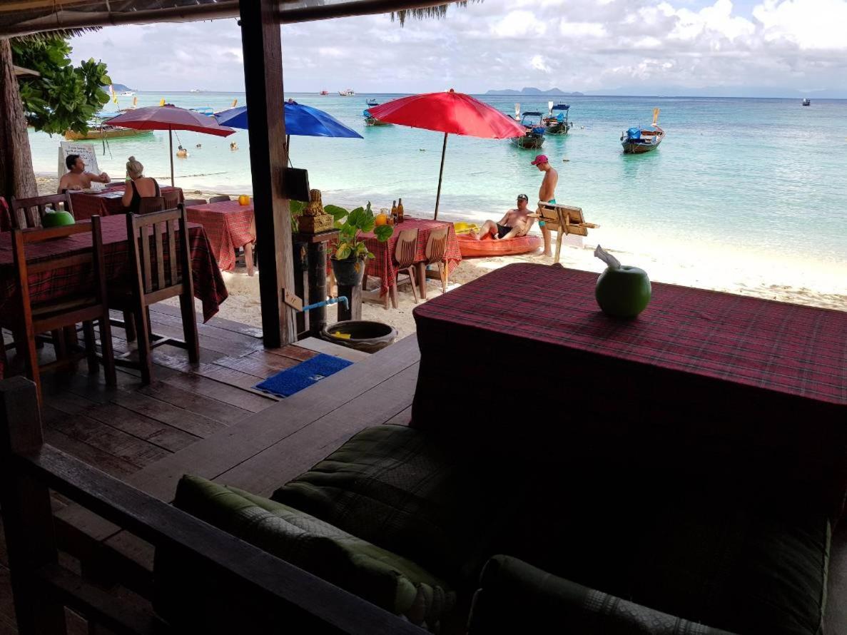 Zanom Sunrise Beach Resort Koh Lipe Exterior foto